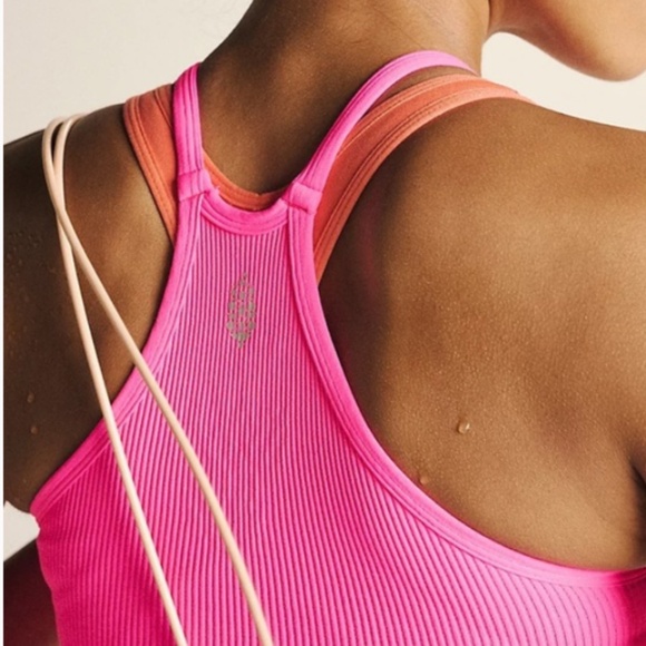 FP Movement by FP Happiness Runs Tank in Malibu Candy Pink sz XS/ S - Picture 2 of 6